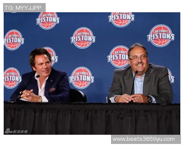 斯坦范甘迪称太阳顾问克利福德赞布克为杰出领袖之一